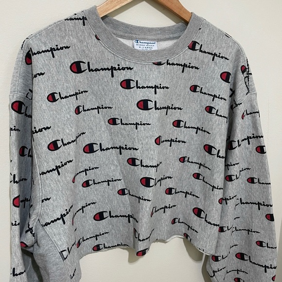 Champion Women's Gray All-Over Logo Crop Sweatshirt, Size XL - Picture 2 of 7